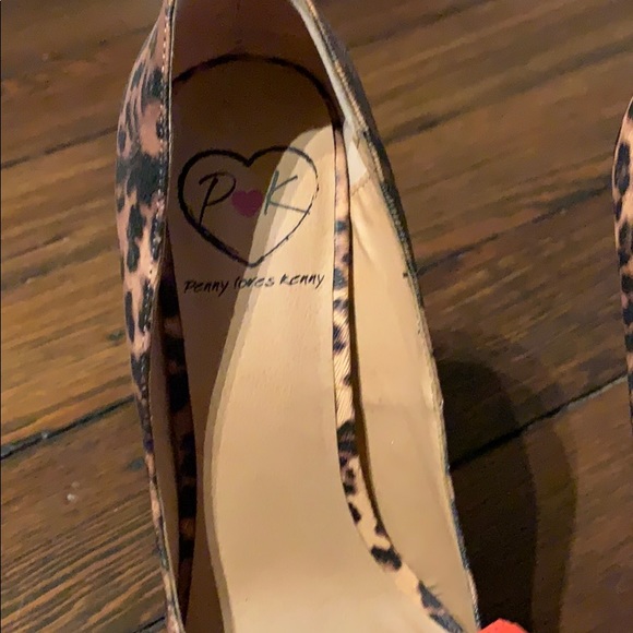 Leopard heels with red bow - Picture 2 of 6